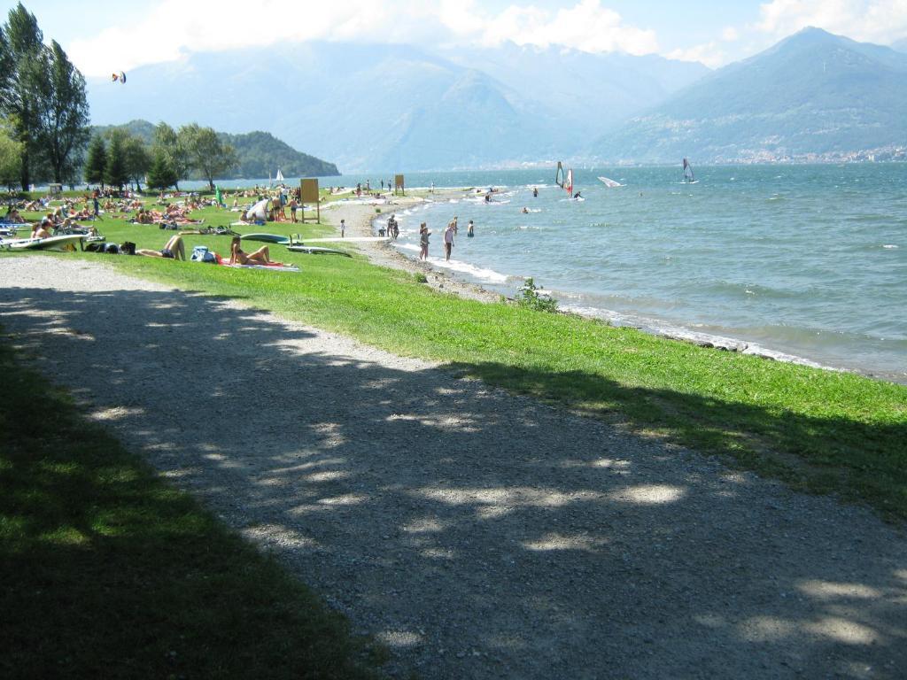 Hotel Lago Di Como Colico Bagian luar foto