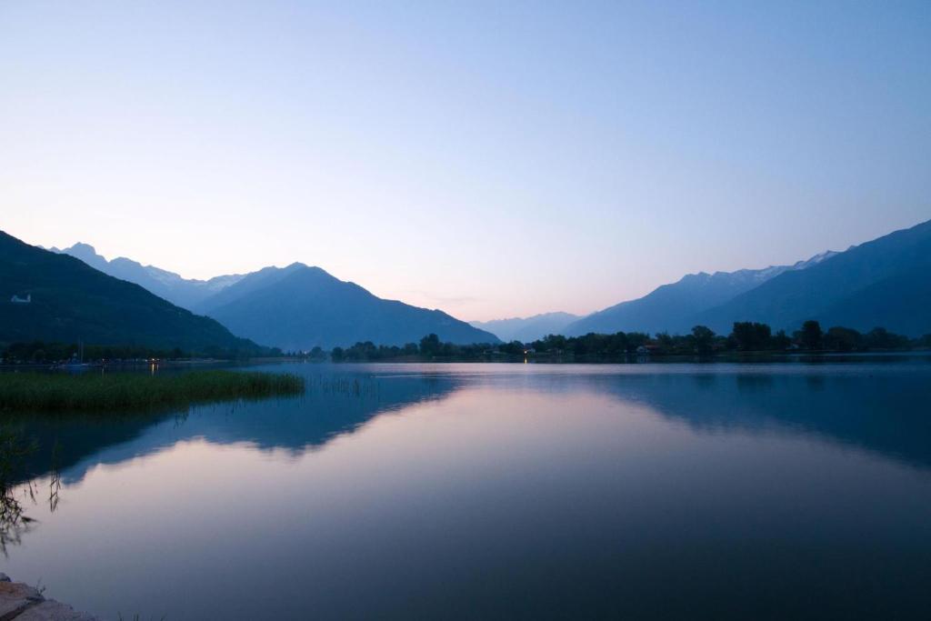 Hotel Lago Di Como Colico Bagian luar foto