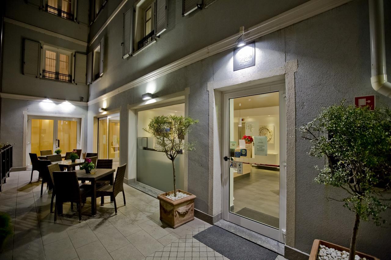 Hotel Lago Di Como Colico Bagian luar foto